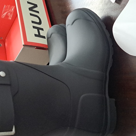 Hunter Black Women's Waterproof Rain Boots. Size 10 New In Box. - Picture 6 of 6